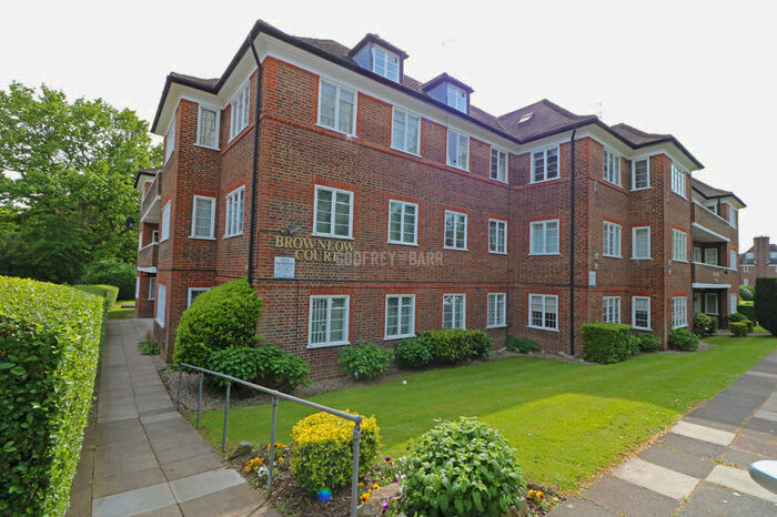 2 Bedroom Apartment To Rent In Lyttelton Road, Hampstead Garden Suburb, N2