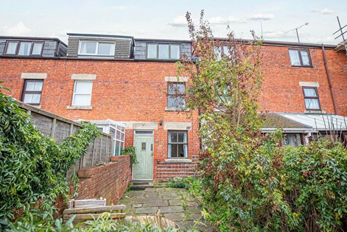 2 Bedroom Terraced House For Sale In Gloucester Road, Stonehouse, GL10