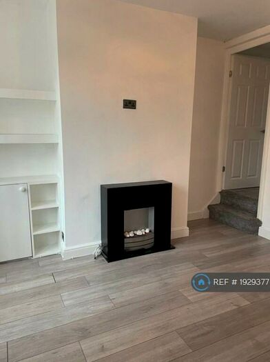 2 Bedroom End Of Terrace House To Rent In Leicester Street, Reddish Stockport, SK5