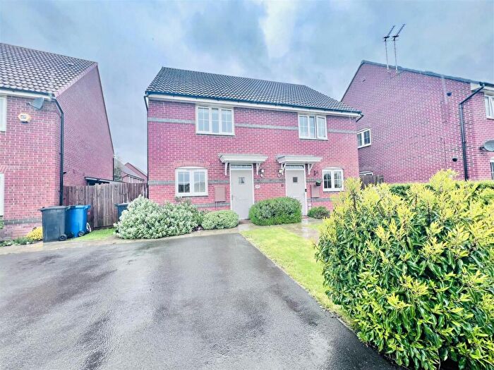 2 Bedroom Semi-Detached House To Rent In Harvest Drive, Cotgrave, NG12