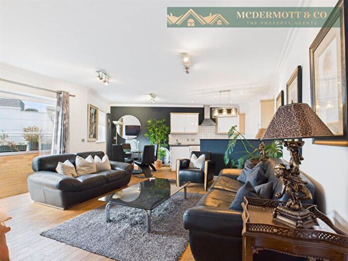 3 Bedroom Penthouse For Sale In The Atrium Penthouse, Whitefield, M45