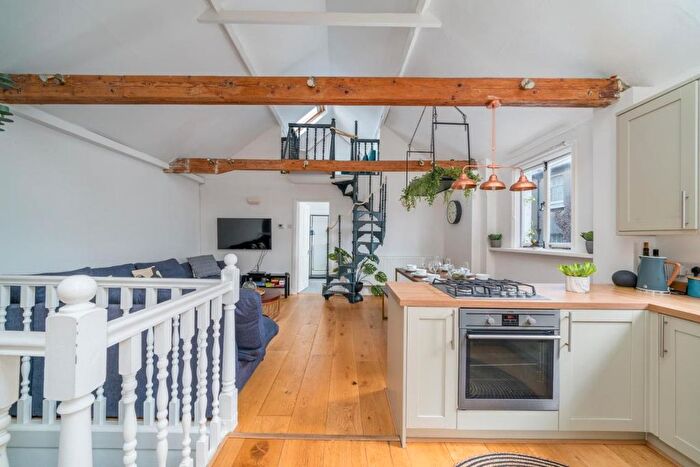 3 Bedroom Terraced House To Rent In St. Marks Street, Brighton, BN2