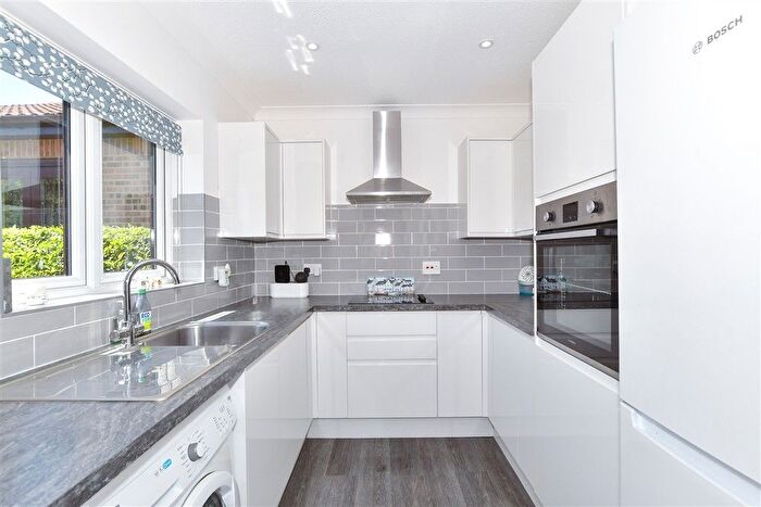 2 Bedroom Terraced Bungalow For Sale In Russet Court, Coxheath, Maidstone, Kent, ME17