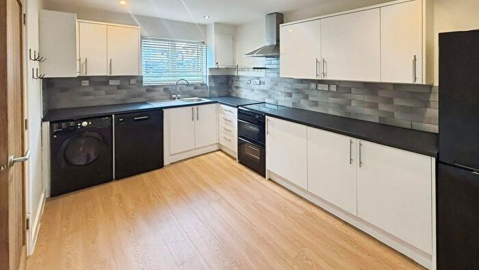 2 Bedroom End Terrace House To Rent In Usterdale Road, Saffron Walden, CB10