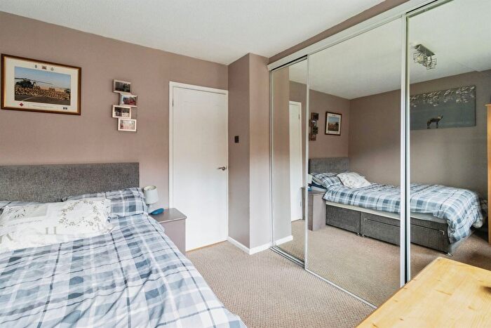 2 Bedroom End Of Terrace House For Sale In Kinnerton Way, Exeter, EX4