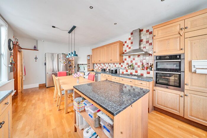 5 Bedroom Terraced House For Sale In Eaton Crescent, Swansea, SA1