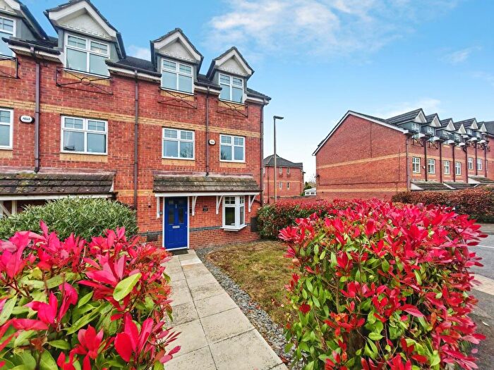 4 Bedroom End Of Terrace House For Sale In Chassagne Square, Crewe, CW1