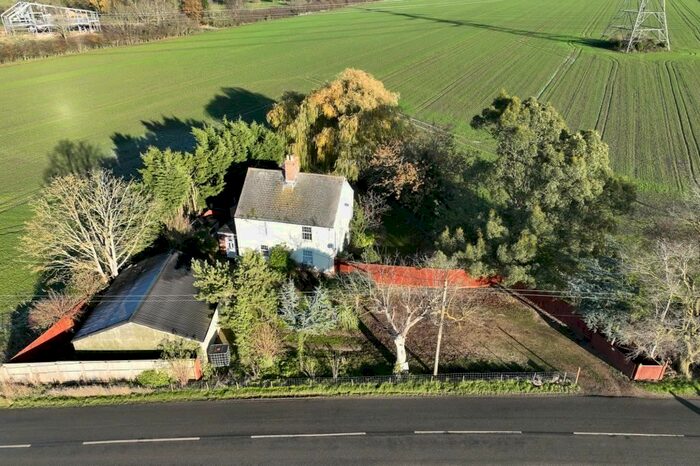 4 Bedroom Detached House For Sale In St. James Road, Long Sutton, Spalding, PE12