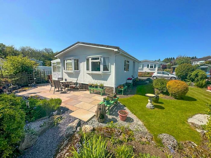 2 Bedroom Park Home For Sale In Cragg View, Threshfield, Skipton, BD23
