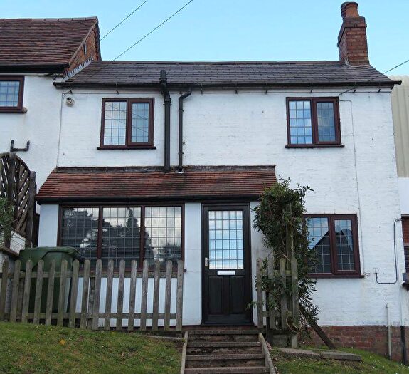 1 Bedroom Semi-Detached House To Rent In Lickey Road, Birmingham, B45