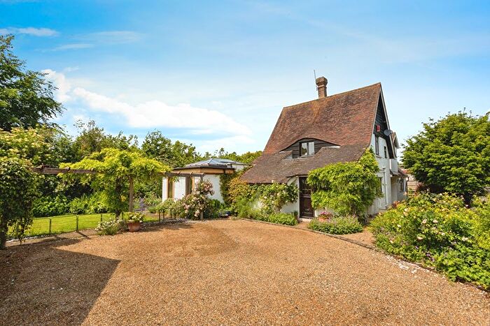 4 Bedroom Detached House For Sale In The Common, Sissinghurst, Cranbrook, Kent, TN17