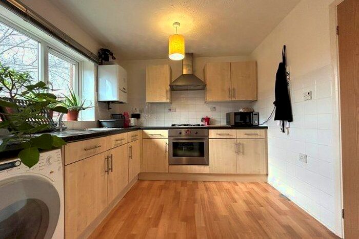 2 Bedroom Property To Rent In The Elms, Cambridge, CB24