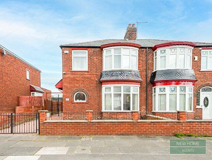3 Bedroom Semi Detached House For Sale In Hutton Road, Middlesbrough, TS4