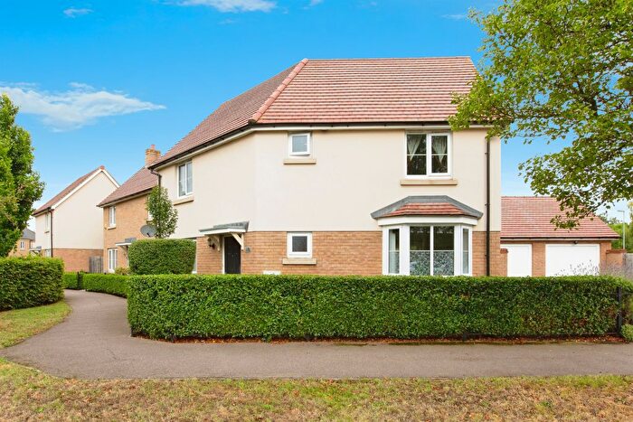 3 Bedroom Detached House For Sale In Summers Hill Drive, Papworth Everard, Cambridge, CB23