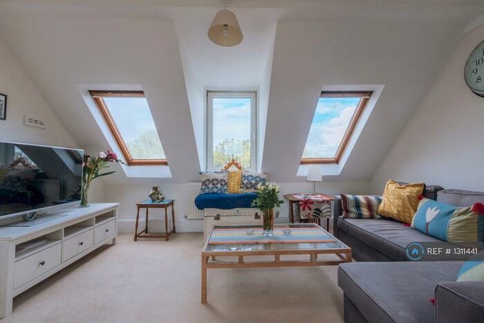 2 Bedroom Flat To Rent In Salisbury House, London, N5