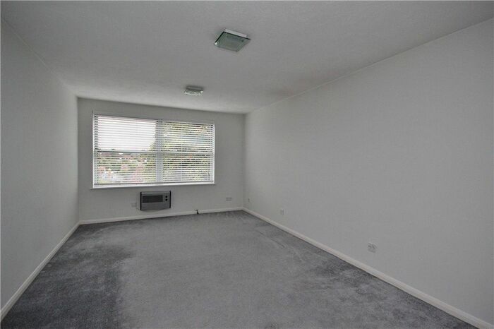 1 Bedroom Flat To Rent In Chevremont, Jenner Road, Guildford, Surrey, GU1