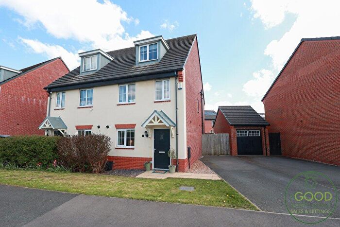 3 Bedroom Semi Detached House For Sale In Broadstone Road, Preston, PR4