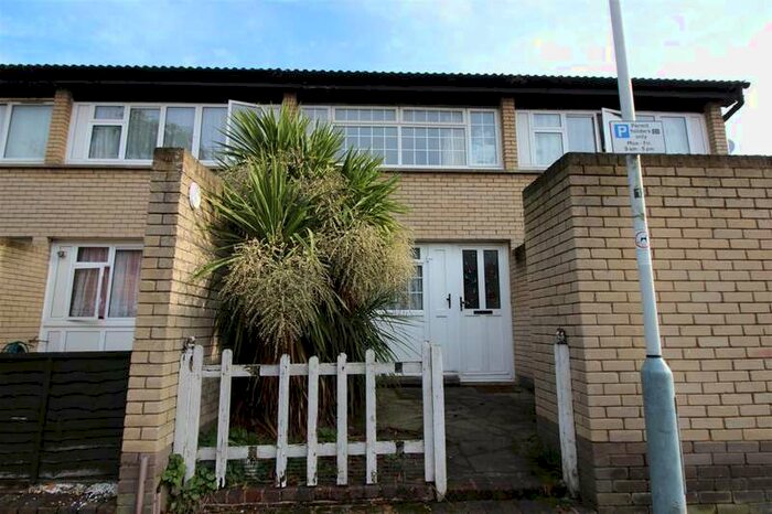 3 Bedroom Terraced House To Rent In Heritage Close, Uxbridge, , UB8