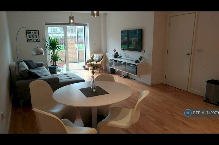 2 Bedroom Flat To Rent In Falcondale Court, London, NW10