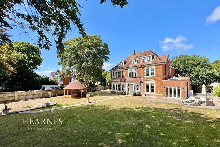 8 Bedroom Detached House For Sale In Wollstonecraft Road, Boscombe Manor, Bournemouth, BH5
