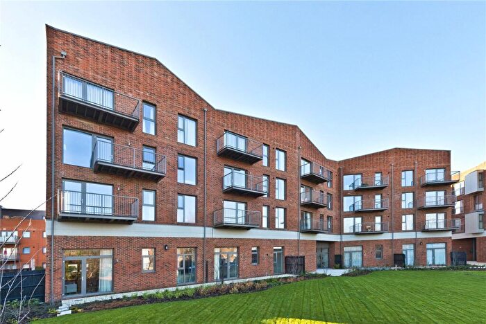 2 Bedroom Apartment To Rent In Wey Corner, Walnut Tree Close, Guildford, Surrey, GU1