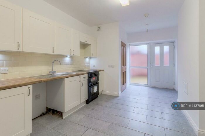 2 Bedroom Terraced House To Rent In Chequers Lane, Wellingborough, NN8