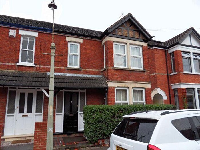 4 Bedroom Terraced House To Rent In York Street, Castle Road Area, MK40