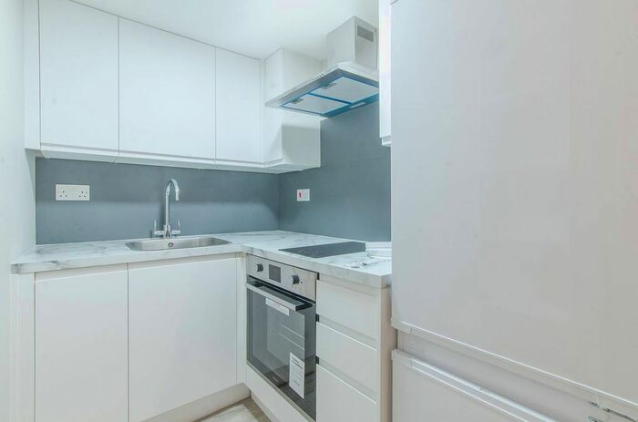 Studio To Rent In Atar House, Ilderton Road, South Bermondsey, London, SE16