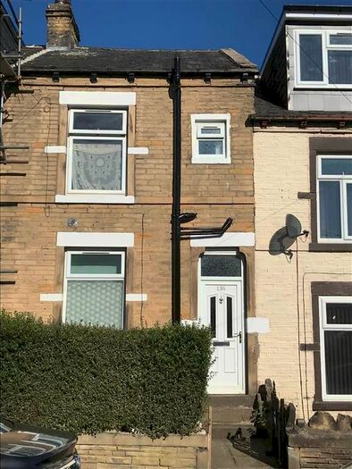 3 Bedroom Terraced House To Rent In Heath Terrace, Bradford BD3