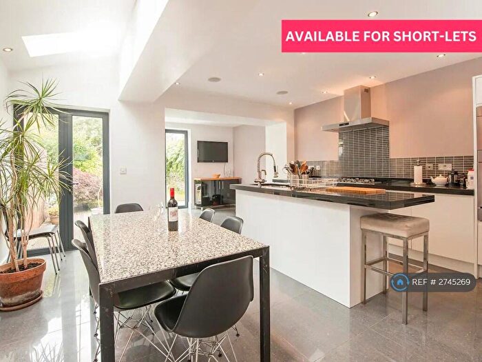 4 Bedroom Terraced House To Rent In Plasturton Avenue, Cardiff, CF11