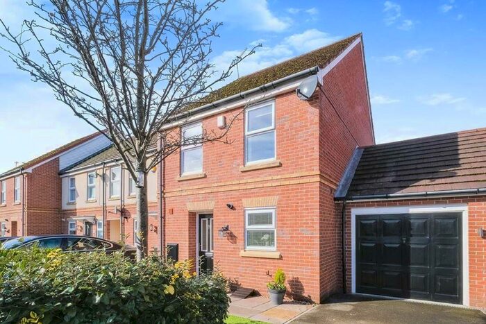 3 Bedroom Semi-Detached House To Rent In Berryedge Crescent, Liverpool, L36