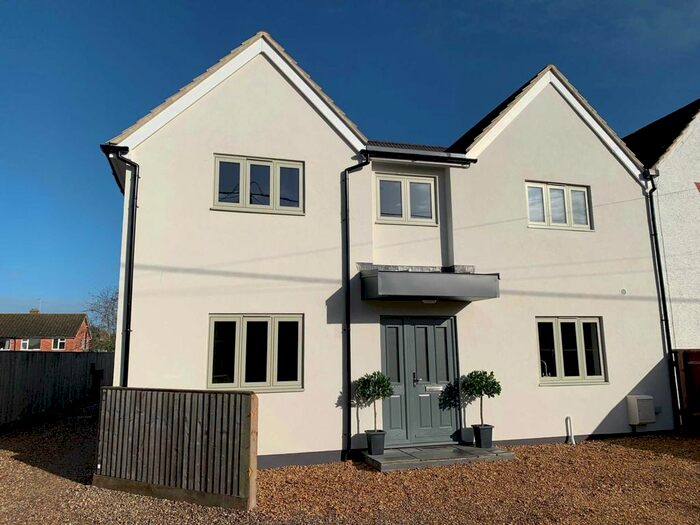 5 Bedroom Semi-Detached House To Rent In Cross Road, Cholsey, OX10