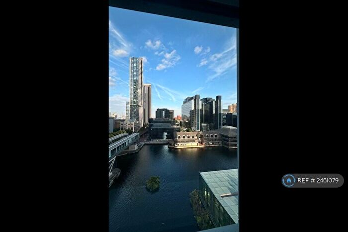 Studio To Rent In Pan Peninsula Square, London, E14