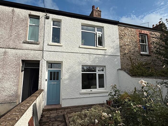 2 Bedroom House To Rent In New Street, Kidwelly, Carmarthenshire, SA17