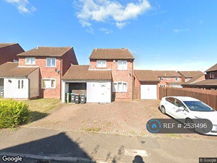 4 Bedroom Detached House To Rent In Shorham Rise, Milton Keynes, MK8