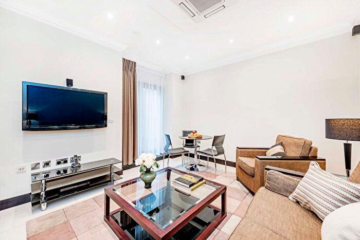 1 Bedroom Flat To Rent In Queen's Gate, South Kensington, London, SW7