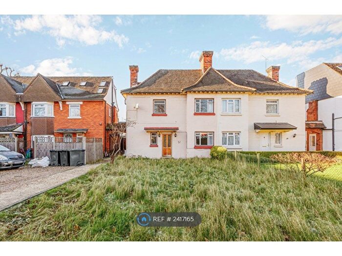 5 Bedroom Terraced House To Rent In Old Oak Road, London, W3