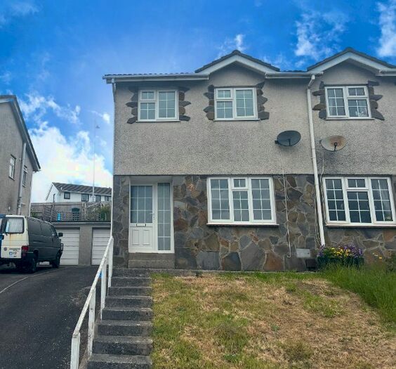 3 Bedroom Property To Rent In Ty Gwyn Drive, Brackla, Bridgend, CF31