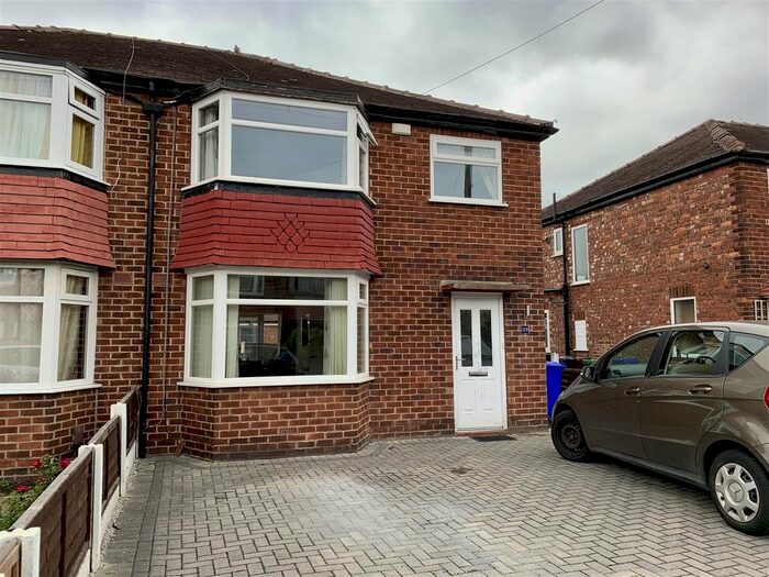 3 Bedroom Semi-Detached House To Rent In Jayton Avenue, East Didsbury, Didsbury, Manchester, M20