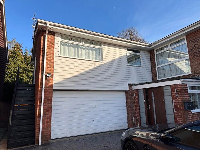 1 Bedroom Flat To Rent In Lockton Chase, Ascot, Berkshire, SL5