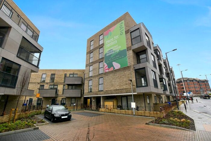 1 Bedroom Flat To Rent In - Pinner Road, Harrow, HA1