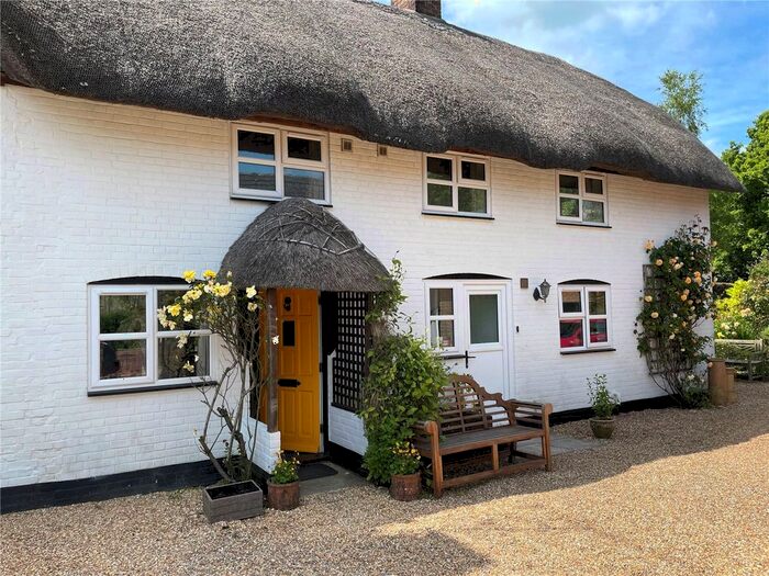 4 Bedroom Detached House For Sale In Kingwardstone, Burbage, Marlborough, Wiltshire, SN8