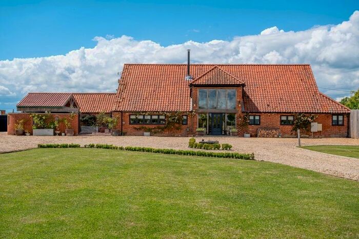 5 Bedroom Barn Conversion For Sale In Tittleshall, PE32