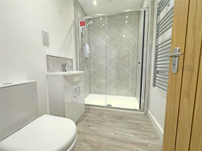 1 Bedroom Penthouse To Rent In East Grinstead, RH19