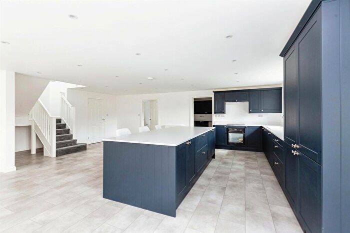 5 Bedroom Barn To Rent In Cock Bank, Whittlesey, Peterborough, PE7