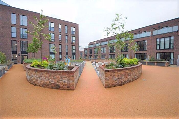 2 Bedroom Flat To Rent In Canal Mill Apartments, Laburnum Street, E2