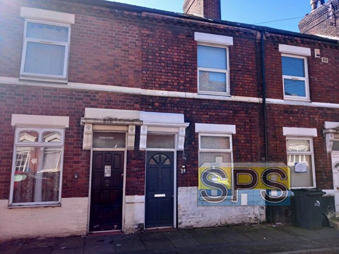 2 Bedroom Terraced House To Rent In Elgin Street, Stoke-On-Trent, ST4