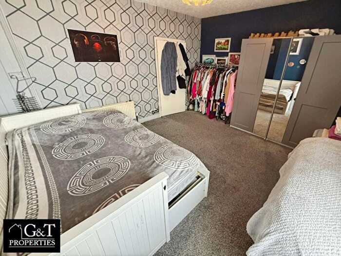 2 Bedroom Terraced House For Sale In High Street, Brockmoor, Brierley Hill, DY5