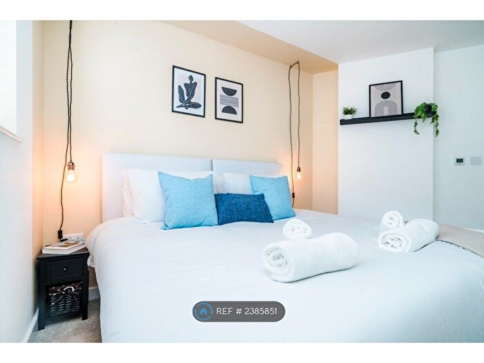 2 Bedroom Terraced House To Rent In Blackwall Lane, Cambridge, London, SE10