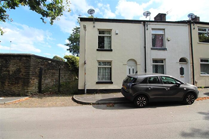 2 Bedroom End Of Terrace House For Sale In Wellington Street, Farnworth, Bolton, Greater Manchester, BL4